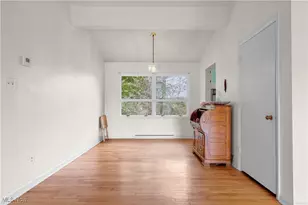 3081 Bancroft Rd, Fairlawn, OH 44333 - Photo 9