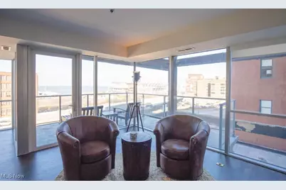 701 W Lakeside Avenue #501, Loveland, OH 44113 - Photo 9