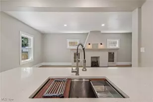 10225 Baltic Rd, Loveland, OH 44102 - Photo 15