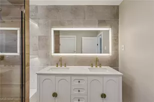 10225 Baltic Rd, Loveland, OH 44102 - Photo 33