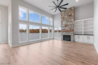 5858 Springlake Road NW, Canton, OH 44718 - Photo 7