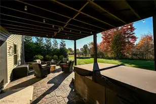 7050 Village Way Dr, Hiram, OH 44231 - Photo 3