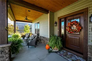 7050 Village Way Dr, Hiram, OH 44231 - Photo 5