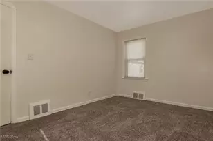 4839 E 94th St, Garfield Heights, OH 44125 - Photo 21