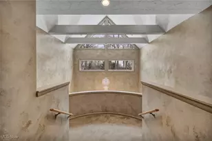 4670 Figgie Dr, Willoughby, OH 44094 - Photo 5