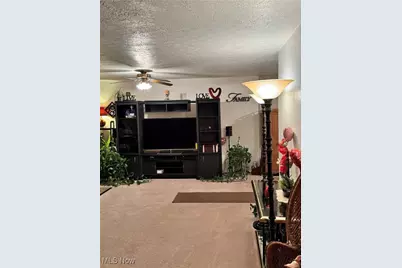 24645 Eldridge Boulevard, Huber Heights, OH 44146 - Photo 7