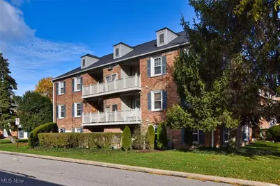 2217 Glouchester Drive #17 B, Lyndhurst, OH 44124 - Photo 35