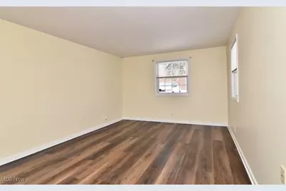 2217 Glouchester Drive #17 B, Lyndhurst, OH 44124 - Photo 27