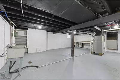 536 Yale Avenue, Barberton, OH 44203 - Photo 31