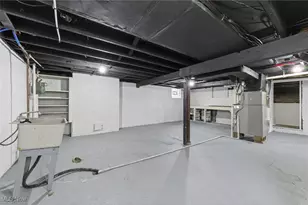 536 Yale Ave, Barberton, OH 44203 - Photo 31