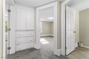 536 Yale Ave, Barberton, OH 44203 - Photo 17