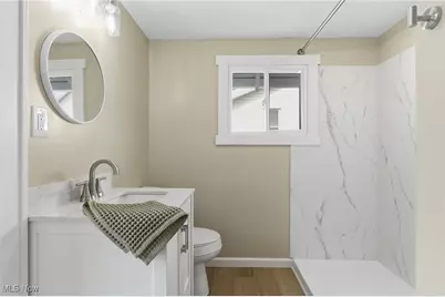 536 Yale Avenue, Barberton, OH 44203 - Photo 23