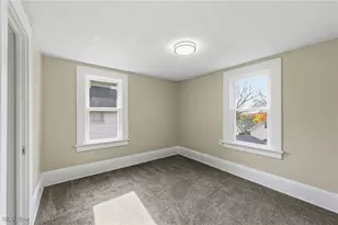 536 Yale Ave, Barberton, OH 44203 - Photo 21