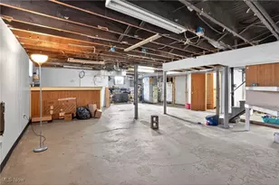 511 Irma St, Brilliant, OH 43913 - Photo 17