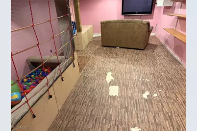 107 Broad Street, St Clairsville, OH 43950 - Photo 17