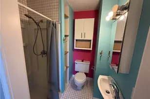 107 Broad St, St Clairsville, OH 43950 - Photo 13