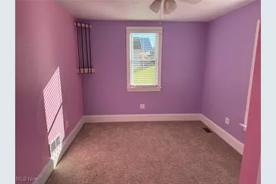 107 Broad Street, St Clairsville, OH 43950 - Photo 15