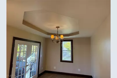 107 Broad Street, St Clairsville, OH 43950 - Photo 7