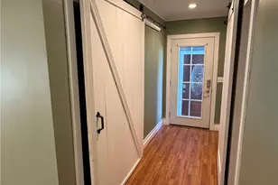 107 Broad St, St Clairsville, OH 43950 - Photo 9