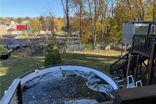 107 Broad St, St Clairsville, OH 43950 - Photo 27