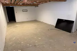 107 Broad St, St Clairsville, OH 43950 - Photo 19