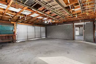 4034 Broadway Ave NE, Louisville, OH 44641 - Photo 31
