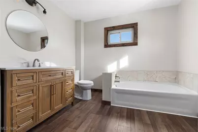 4034 Broadway Avenue NE, Louisville, OH 44641 - Photo 19