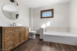 4034 Broadway Ave NE, Louisville, OH 44641 - Photo 19