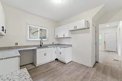 1206 Diagonal Road, Akron, OH 44307 - Photo 11