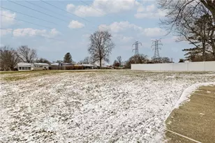 2674 Brunswick Rd, Youngstown, OH 44511 - Photo 33