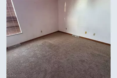 1233 Red Tail Hawk Unit # 4 Court, Boardman, OH 44512 - Photo 9