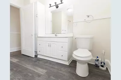 638 E Broad Street, Elyria, OH 44035 - Photo 21