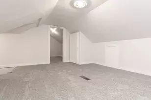 638 E Broad St, Elyria, OH 44035 - Photo 25