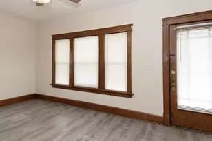 638 E Broad St, Elyria, OH 44035 - Photo 7