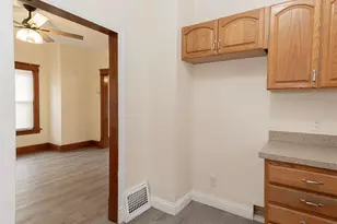 638 E Broad St, Elyria, OH 44035 - Photo 13