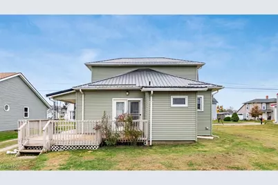 126 W 3rd Street, Frazeysburg, OH 43822 - Photo 29