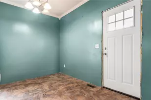 126 W 3rd St, Frazeysburg, OH 43822 - Photo 11