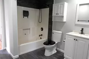 8080 Harbor Creek Dr, Mentor on the Lake, OH 44060 - Photo 13