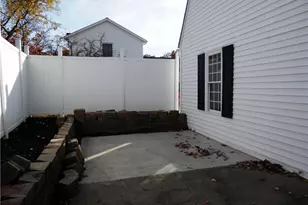 8080 Harbor Creek Dr, Mentor on the Lake, OH 44060 - Photo 21