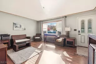 1090 Novak Rd, Grafton, OH 44044 - Photo 9