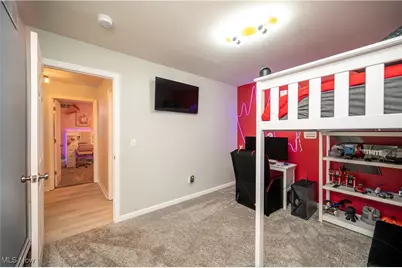 1393 Cross Cove, Austintown, OH 44515 - Photo 37