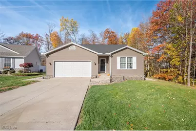 1393 Cross Cove, Austintown, OH 44515 - Photo 1