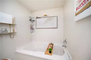 1393 Cross Cove, Austintown, OH 44515 - Photo 25