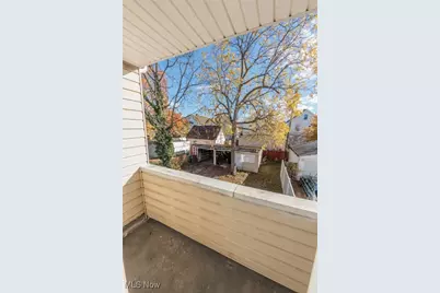 2035 Chesterland Avenue #up, Oakwood, OH 44107 - Photo 31