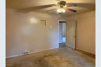 1798 E 337th Street, Eastlake, OH 44095 - Photo 11