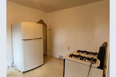 1798 E 337th Street, Eastlake, OH 44095 - Photo 9