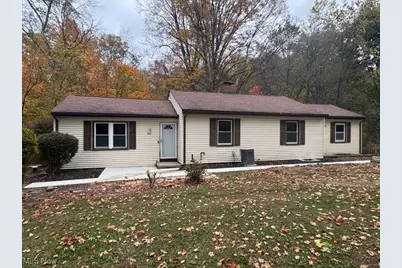 400 Calla Road W, Youngstown, OH 44514 - Photo 1