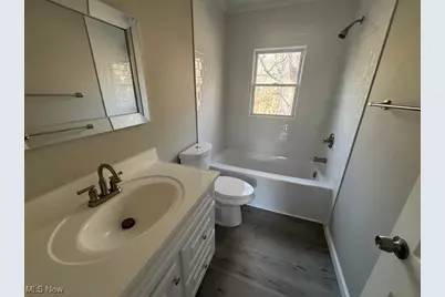 400 Calla Road W, Youngstown, OH 44514 - Photo 17