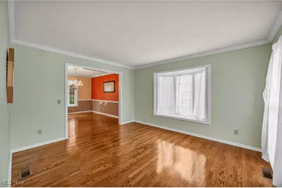 92 Ravenshollow Drive, Cuyahoga Falls, OH 44223 - Photo 9