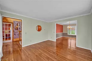 92 Ravenshollow Dr, Cuyahoga Falls, OH 44223 - Photo 5